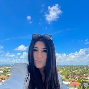 Meet your Posher, Karla